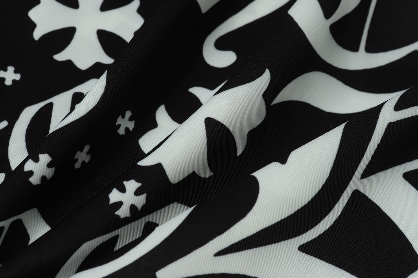 Chrome Hearts New Quick-drying short-sleeved shirts are super popular