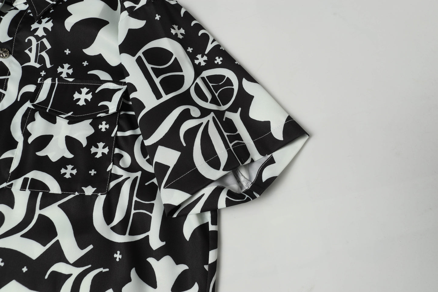 Chrome Hearts New Quick-drying short-sleeved shirts are super popular
